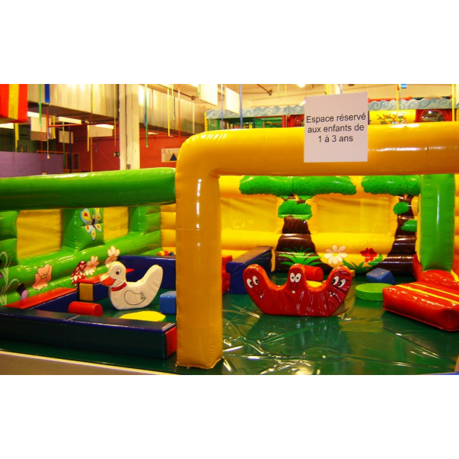 Softplay avec gonflable