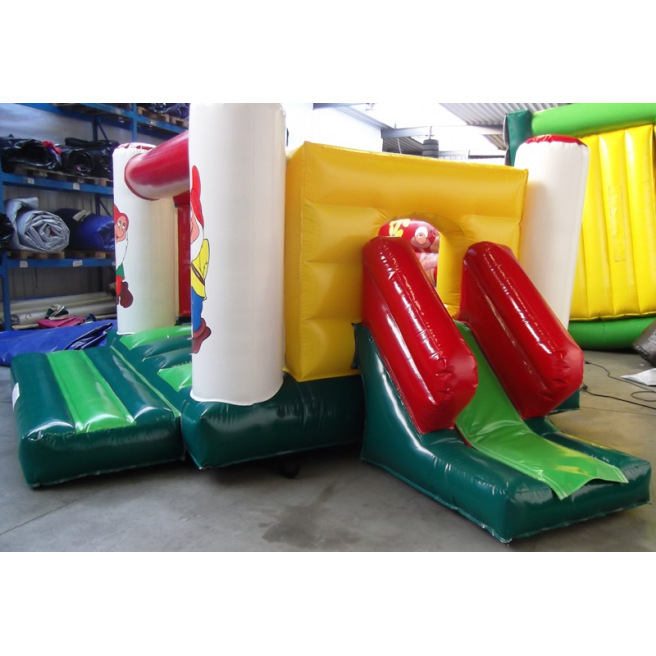 Simple Nain avec toboggan