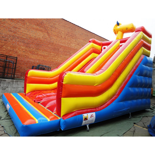 Toboggan publictaire Toboggan publictaire